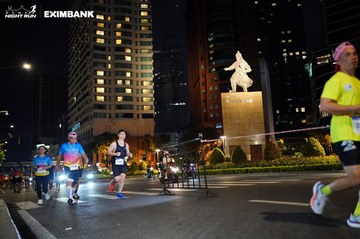 HO CHI MINH CITY NIGHT RUN EXIMBANK 2024 - Ảnh #1991388