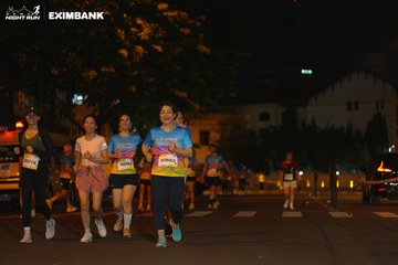 HO CHI MINH CITY NIGHT RUN EXIMBANK 2024 - Ảnh #2029424