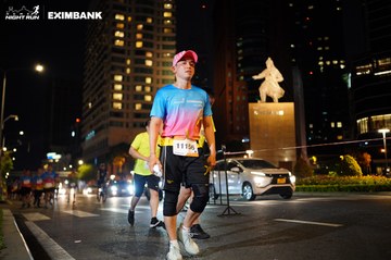 HO CHI MINH CITY NIGHT RUN EXIMBANK 2024 - Ảnh #1989909