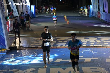 HO CHI MINH CITY NIGHT RUN EXIMBANK 2024 - Ảnh #2031548