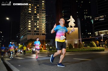 HO CHI MINH CITY NIGHT RUN EXIMBANK 2024 - Ảnh #1990825