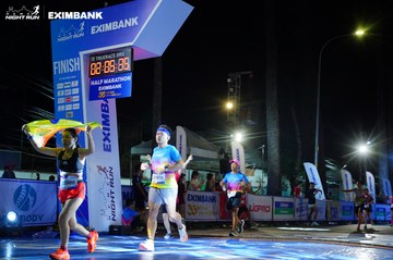 HO CHI MINH CITY NIGHT RUN EXIMBANK 2024 - Ảnh #2035579