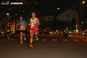 HO CHI MINH CITY NIGHT RUN EXIMBANK 2024 - Ảnh #2032149
