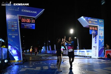 HO CHI MINH CITY NIGHT RUN EXIMBANK 2024 - Ảnh #2061144