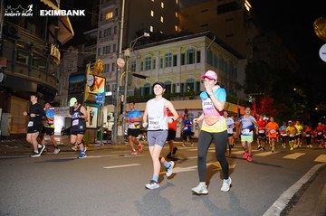 HO CHI MINH CITY NIGHT RUN EXIMBANK 2024 - Ảnh #2032304