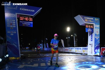 HO CHI MINH CITY NIGHT RUN EXIMBANK 2024 - Ảnh #2061062