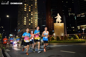 HO CHI MINH CITY NIGHT RUN EXIMBANK 2024 - Ảnh #1991067
