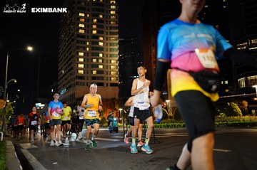 HO CHI MINH CITY NIGHT RUN EXIMBANK 2024 - Ảnh #1990674