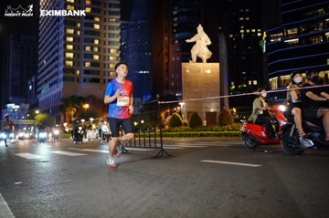 HO CHI MINH CITY NIGHT RUN EXIMBANK 2024 - Ảnh #1989149
