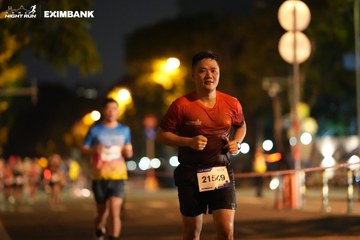 HO CHI MINH CITY NIGHT RUN EXIMBANK 2024 - Ảnh #2159975