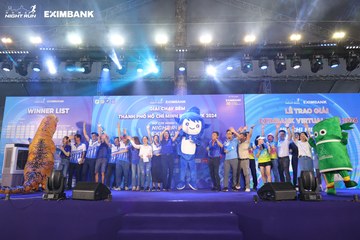 HO CHI MINH CITY NIGHT RUN EXIMBANK 2024 - Ảnh #1965860