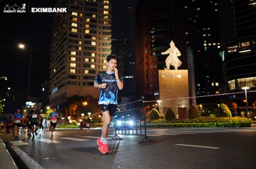 HO CHI MINH CITY NIGHT RUN EXIMBANK 2024 - Ảnh #1990550