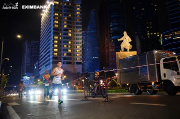 HO CHI MINH CITY NIGHT RUN EXIMBANK 2024 - Ảnh #1989237