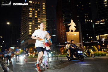 HO CHI MINH CITY NIGHT RUN EXIMBANK 2024 - Ảnh #1991694