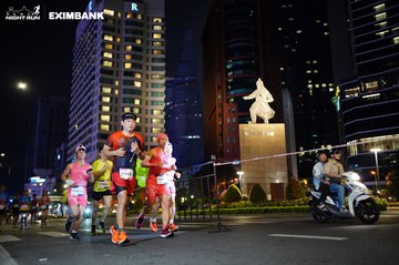 HO CHI MINH CITY NIGHT RUN EXIMBANK 2024 - Ảnh #1990114