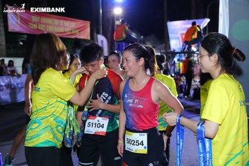 HO CHI MINH CITY NIGHT RUN EXIMBANK 2024 - Ảnh #2012374