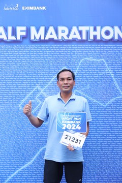 HO CHI MINH CITY NIGHT RUN EXIMBANK 2024 - Ảnh #1964560