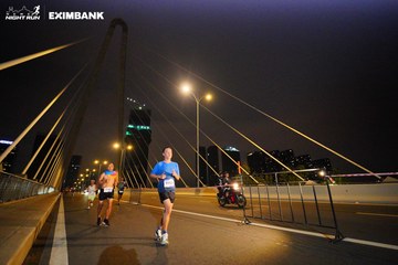 HO CHI MINH CITY NIGHT RUN EXIMBANK 2024 - Ảnh #2024975