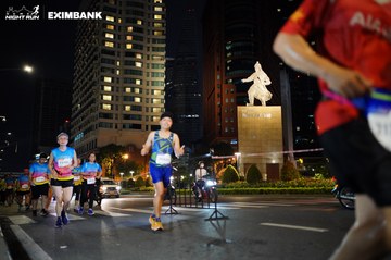 HO CHI MINH CITY NIGHT RUN EXIMBANK 2024 - Ảnh #1990499