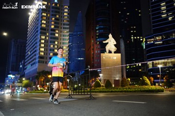 HO CHI MINH CITY NIGHT RUN EXIMBANK 2024 - Ảnh #1989357