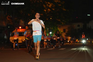 HO CHI MINH CITY NIGHT RUN EXIMBANK 2024 - Ảnh #2032131