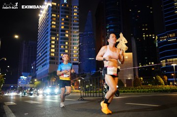 HO CHI MINH CITY NIGHT RUN EXIMBANK 2024 - Ảnh #1989258