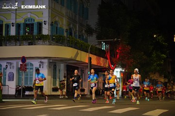 HO CHI MINH CITY NIGHT RUN EXIMBANK 2024 - Ảnh #2031278