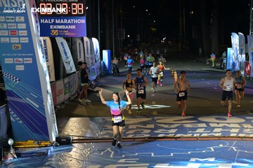 HO CHI MINH CITY NIGHT RUN EXIMBANK 2024 - Ảnh #2027668