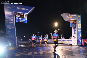 HO CHI MINH CITY NIGHT RUN EXIMBANK 2024 - Ảnh #2059020