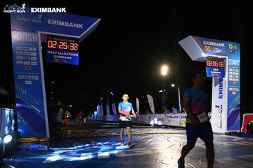 HO CHI MINH CITY NIGHT RUN EXIMBANK 2024 - Ảnh #2060637