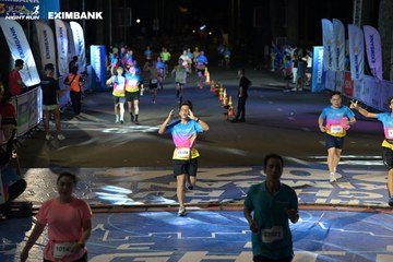 HO CHI MINH CITY NIGHT RUN EXIMBANK 2024 - Ảnh #2033436