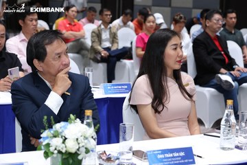 HO CHI MINH CITY NIGHT RUN EXIMBANK 2024 - Ảnh #1963365