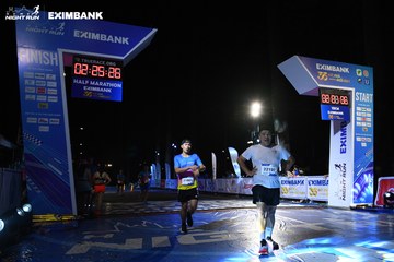 HO CHI MINH CITY NIGHT RUN EXIMBANK 2024 - Ảnh #2060468