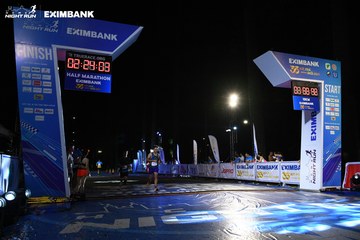 HO CHI MINH CITY NIGHT RUN EXIMBANK 2024 - Ảnh #2059290