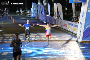 HO CHI MINH CITY NIGHT RUN EXIMBANK 2024 - Ảnh #2033035