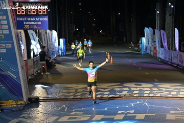 HO CHI MINH CITY NIGHT RUN EXIMBANK 2024 - Ảnh #2028286