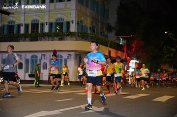 HO CHI MINH CITY NIGHT RUN EXIMBANK 2024 - Ảnh #2031538