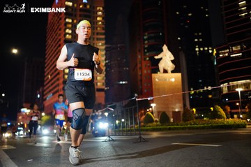 HO CHI MINH CITY NIGHT RUN EXIMBANK 2024 - Ảnh #1990266