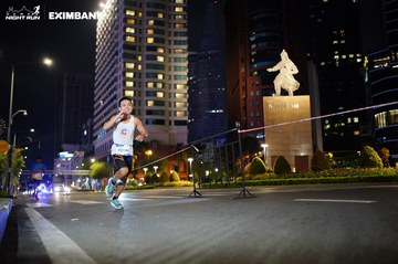 HO CHI MINH CITY NIGHT RUN EXIMBANK 2024 - Ảnh #1989343