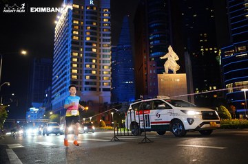 HO CHI MINH CITY NIGHT RUN EXIMBANK 2024 - Ảnh #1989234