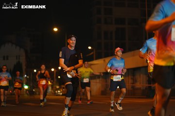 HO CHI MINH CITY NIGHT RUN EXIMBANK 2024 - Ảnh #2032523