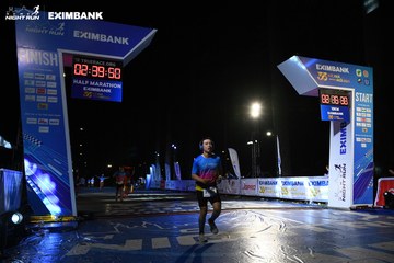 HO CHI MINH CITY NIGHT RUN EXIMBANK 2024 - Ảnh #2060948