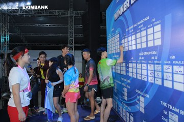 HO CHI MINH CITY NIGHT RUN EXIMBANK 2024 - Ảnh #2010110