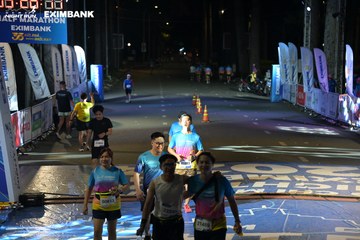 HO CHI MINH CITY NIGHT RUN EXIMBANK 2024 - Ảnh #2025898
