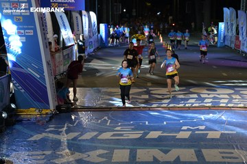 HO CHI MINH CITY NIGHT RUN EXIMBANK 2024 - Ảnh #2028833