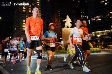 HO CHI MINH CITY NIGHT RUN EXIMBANK 2024 - Ảnh #1990303
