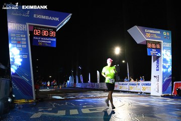 HO CHI MINH CITY NIGHT RUN EXIMBANK 2024 - Ảnh #2065922