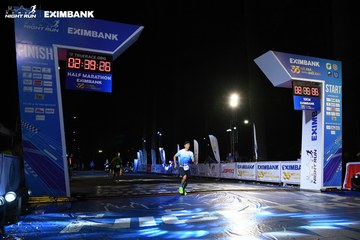 HO CHI MINH CITY NIGHT RUN EXIMBANK 2024 - Ảnh #2060663