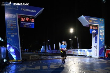 HO CHI MINH CITY NIGHT RUN EXIMBANK 2024 - Ảnh #2060901