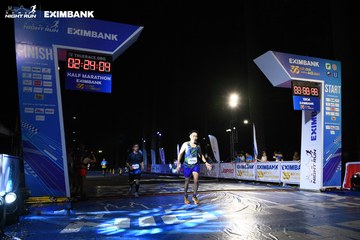 HO CHI MINH CITY NIGHT RUN EXIMBANK 2024 - Ảnh #2059353